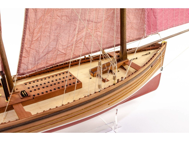 Vanguard Models Lady Isabella 1:64