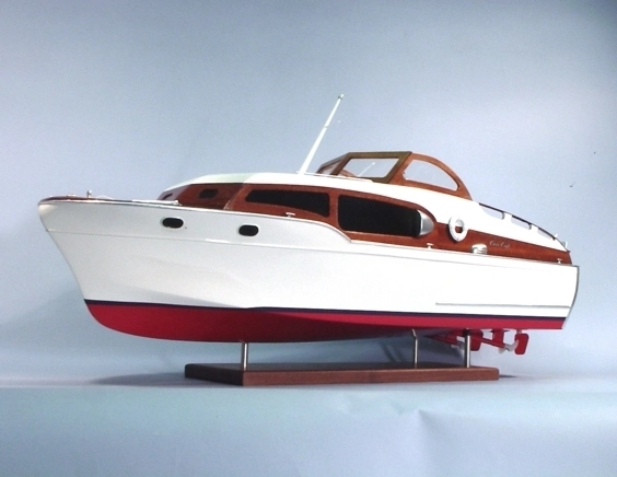 1954 Chris-Craft Commander rýchly čln 914mm
