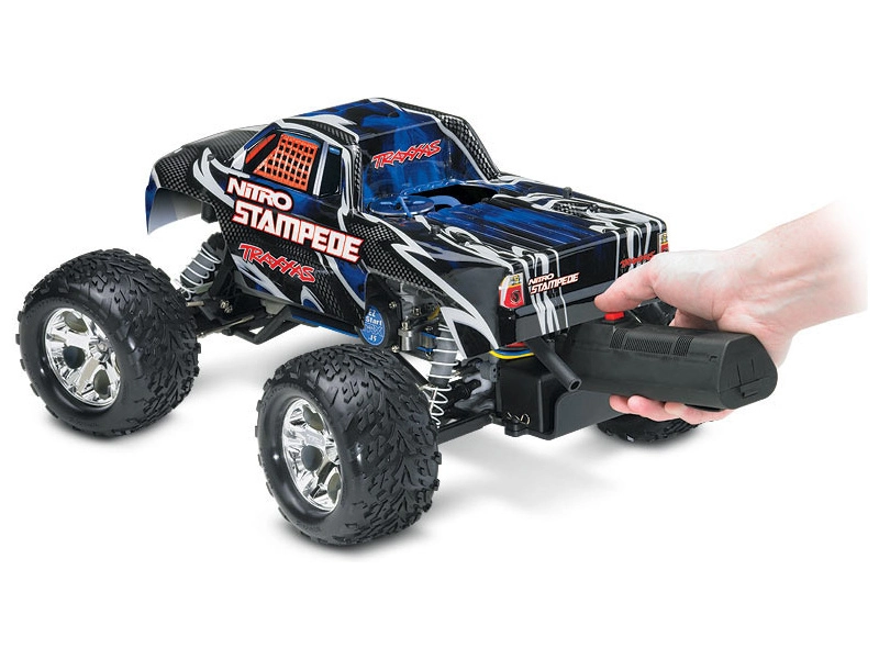 RC auto Traxxas Nitro Stampede 1:10
