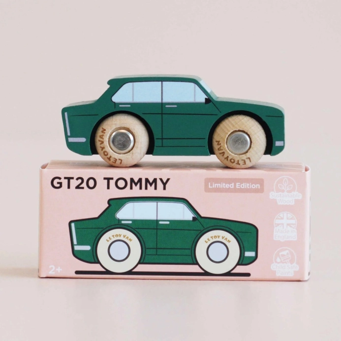 Le Toy Van Drevené autíčko Tommy