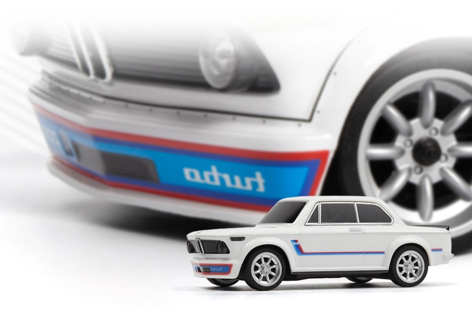 nano-TTR BMW 2002 Turbo – biela