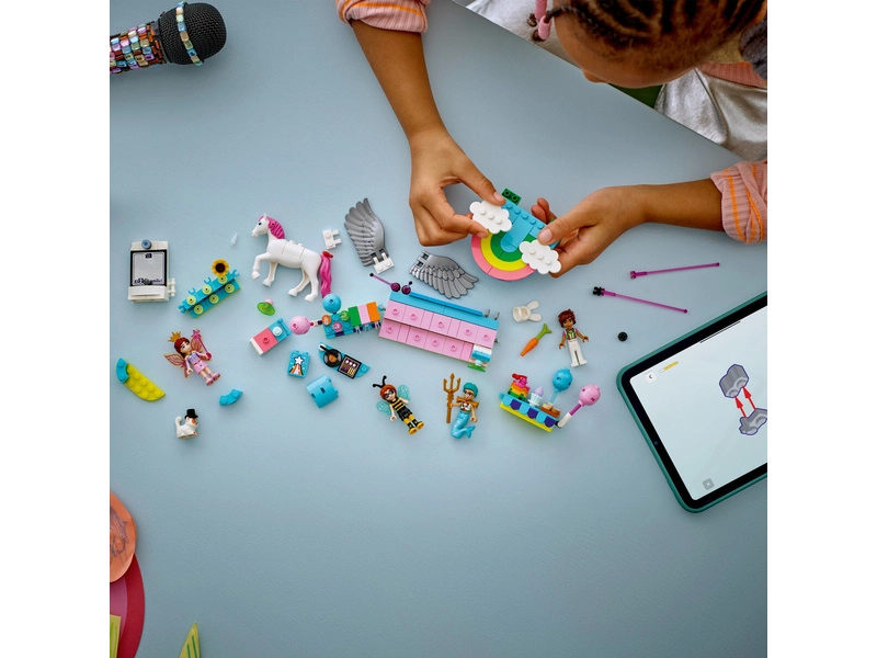 LEGO Friends - Kostýmová párty s jednorožcom a vílou