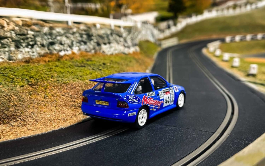 Autíčko Rally SCALEXTRIC C4629 - Ford Escort Cosworth - Alistair Mcrae (1:32)
