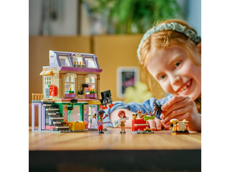 LEGO Friends - Hudobný obchod a byt