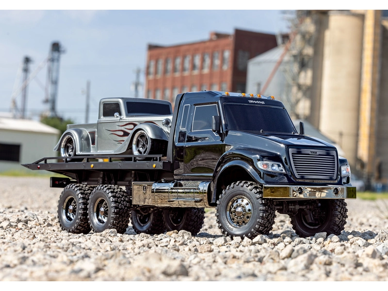 Traxxas TRX-6 Ultimate RC Hauler 6x6 1:10 RTR s navijakom čierny