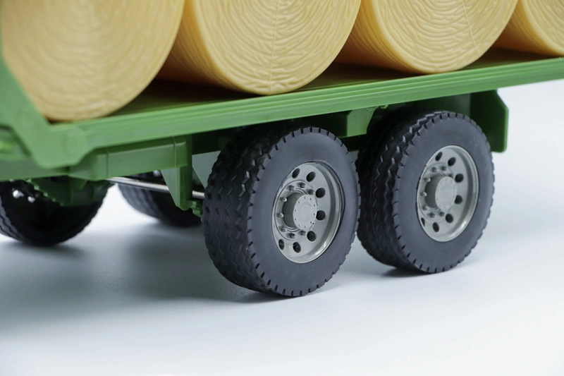 Valník s balíkmi pre RC traktory