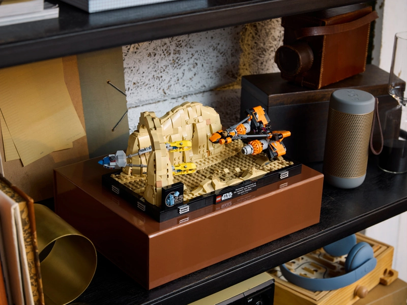 LEGO Star Wars - Závod klzákov Mos Espa - dioráma