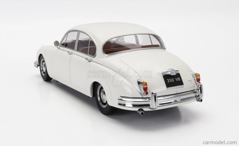 Daimler 250 V6 Lhd 1962 - Hnedý interiér 1:18 Biela
