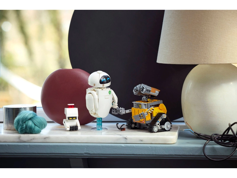 LEGO Disney - VALL-I a EVA