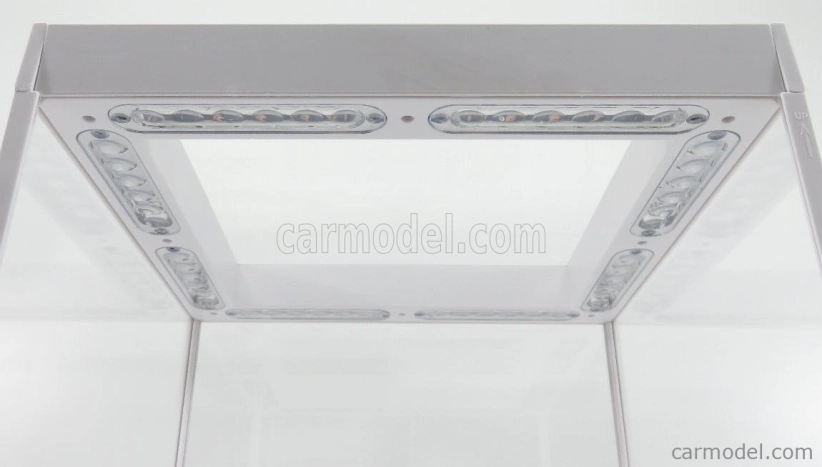 Triple9 Vetrina display box Rotary Base - Lungh.lenght Cm 33.5 X Largh.width Cm 33.5 X Alt.height Cm 43.5 - Luci Funzionanti Led - Base Bianca 1:18 Bílá