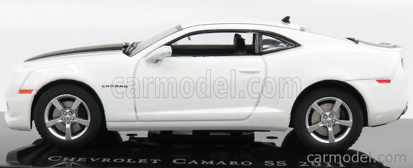 Edicola Chevrolet Camaro Ss 2011 1:43 biela čierna