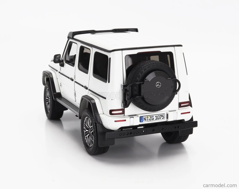 Nzg Mercedes benz G-class G63 4x4 Amg 2023 1:18 Opalith White