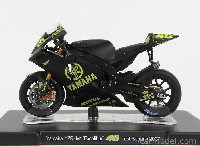 ROZBALENO - Edicola Yamaha Yzr-m1 N 46 Test Sepang Motogp 2007 Valentino Rossi 1:18 Black