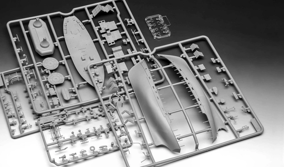 Revell KFK (Kriegsfischkutter) (1:144) (súprava)