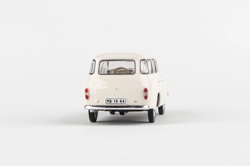 Abrex Škoda 1202 (1964) 1:43 - Bílá