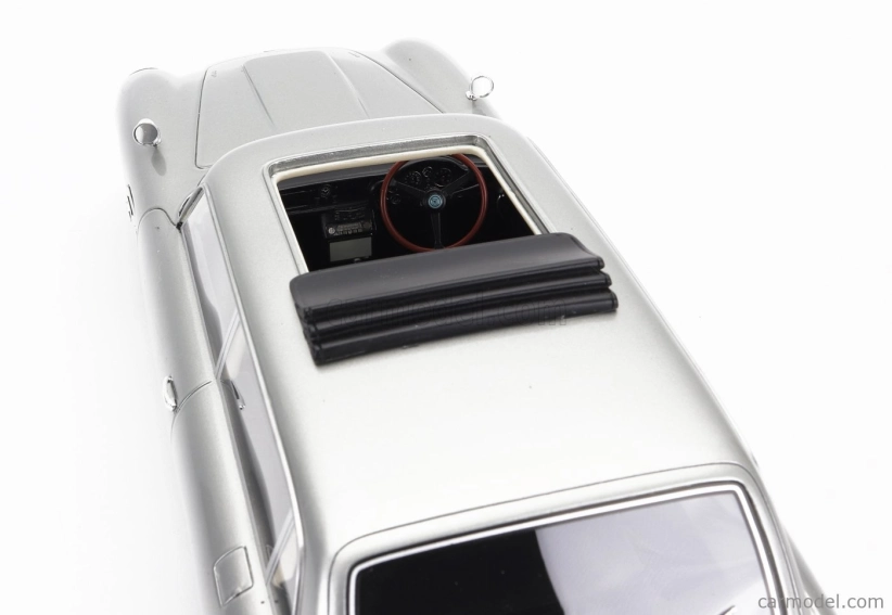 Modely Aston martin Db5 Shooting Brake Harold Radford 1964 1:18 Grey Met