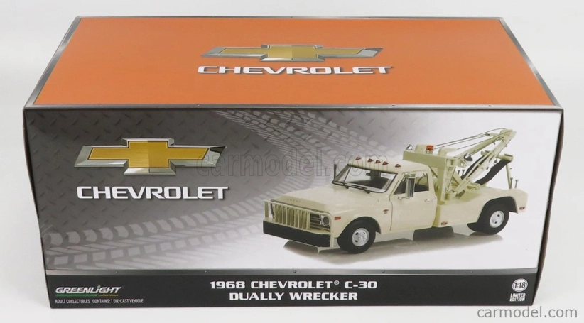 Greenlight Chevrolet C-30 Pick-up Odtahový vůz 1968 1:18, bílá