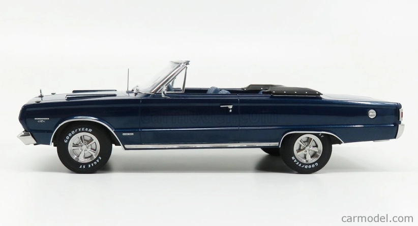 Greenlight Plymouth Belvedere Gtx Cabriolet Graveyard Carz 1967 1:18 Modrá Bílá