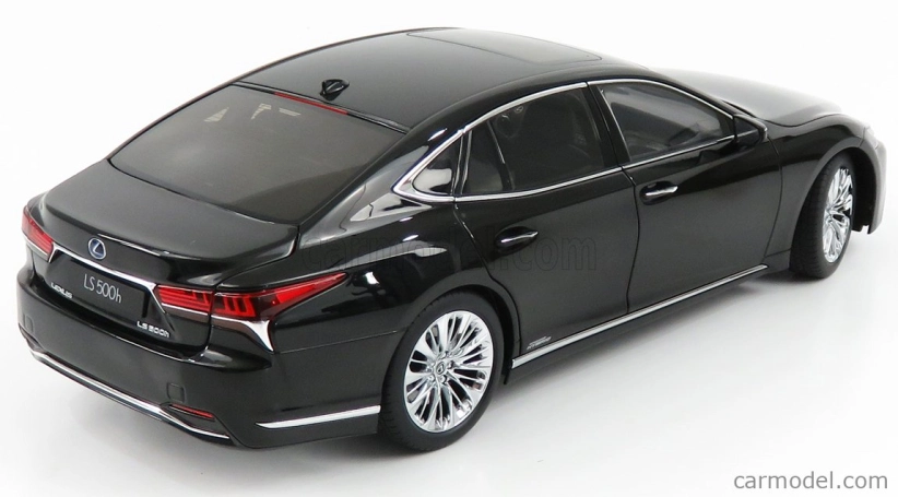 Autoart Lexus Ls500h 2018 1:18 čierna