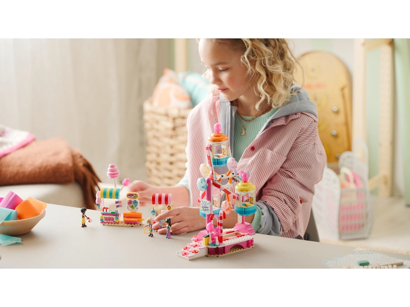 LEGO Friends - Kolotoč se sladkostmi a cupcaky