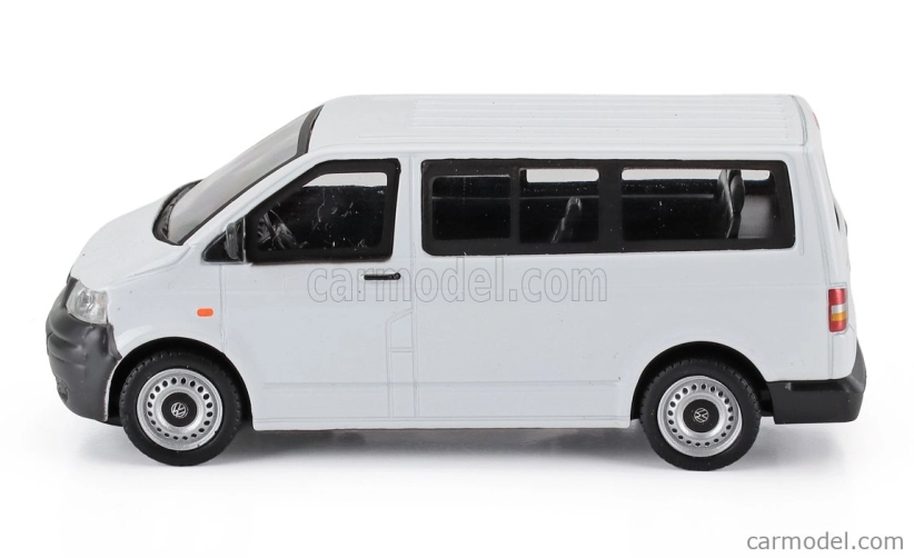 Hongwell Volkswagen T5 Minibus 2010 1:43 biely