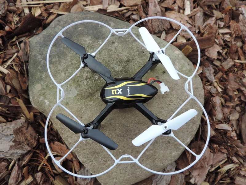 RC kvadrokoptéra Syma X11