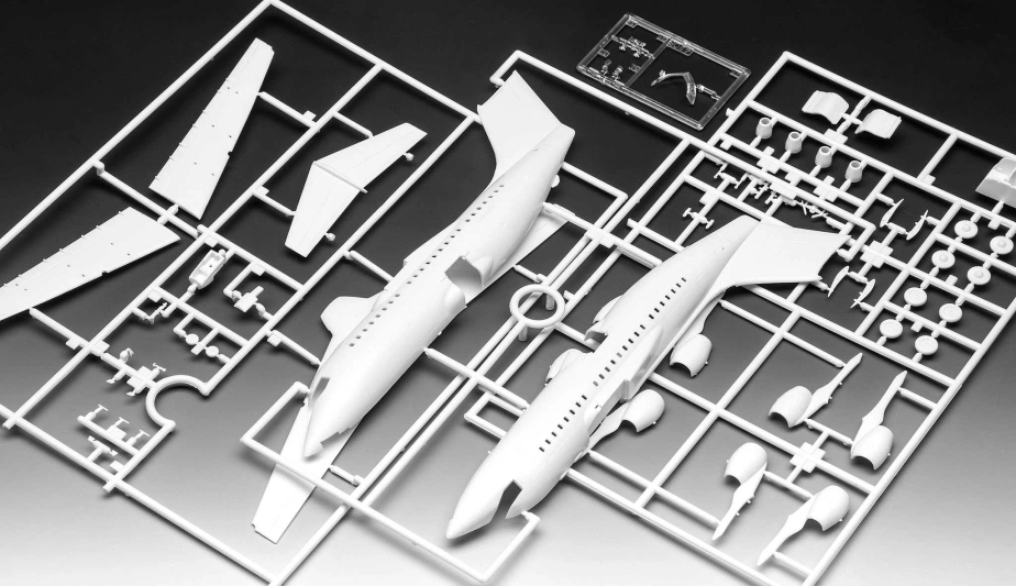 Plastic ModelKit lietadlo 03791 - Bae 146 (RJ85) (1:144)