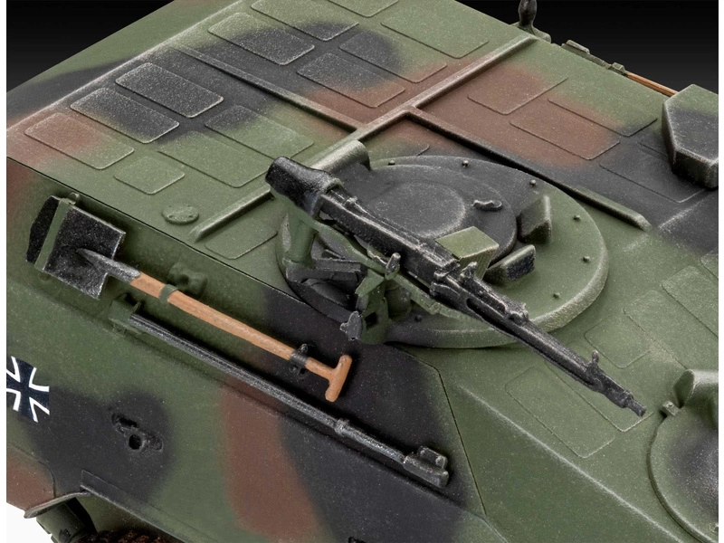 Revell Wiesel 2 LeFlaSys BF/UF (1:35) (súprava)