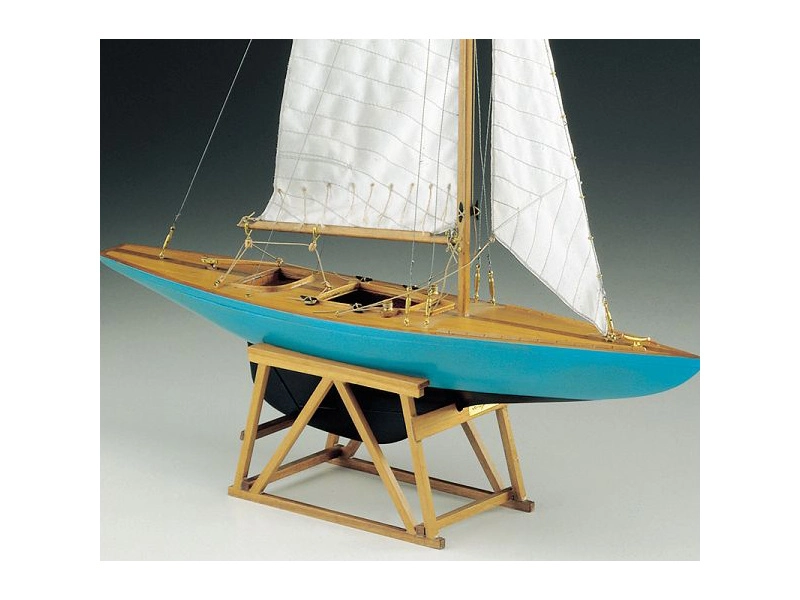 COREL S.I. 5,5 m plachetnica 1:25 kit