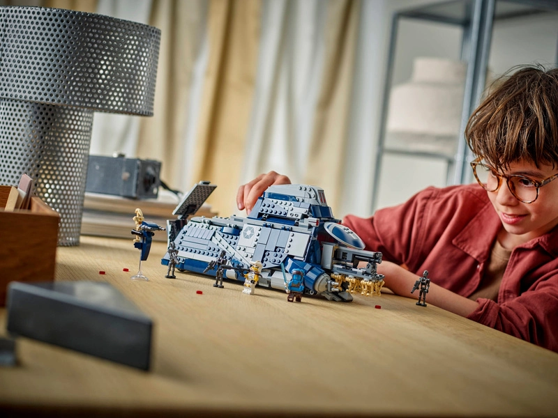 LEGO Star Wars - MTT™ Separatisti z bitky o Feluciu