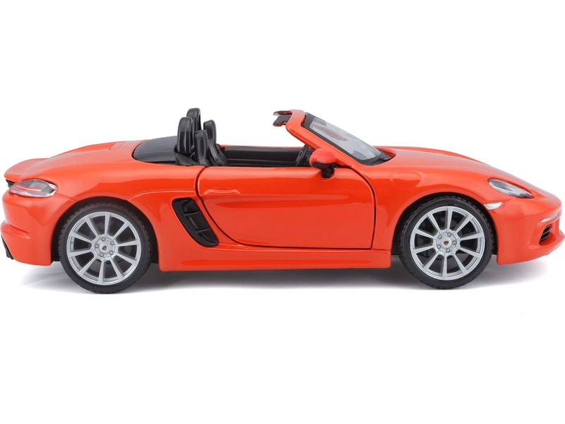 Bburago Porsche 718 Boxster 1:24 oranžová