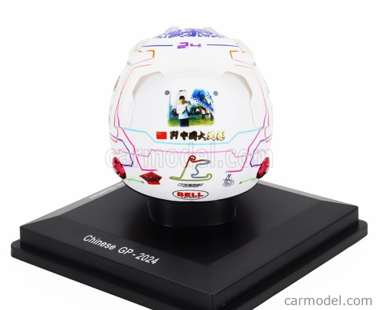 Spark-model Bell helmet Casco Helmet F1 Guanyu Zhou Team Stake Kick Sauber N 24 China Gp 2024 1:5 Bílá