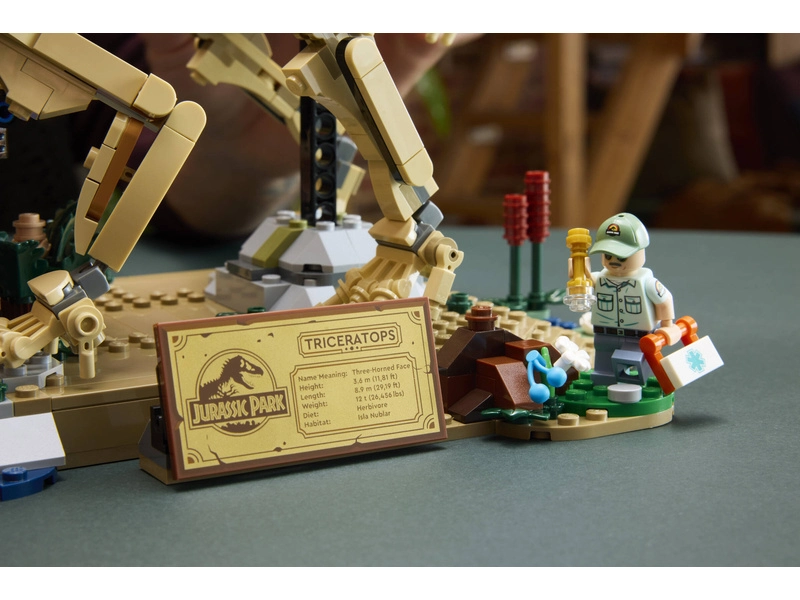 LEGO Jurassic World - Dinosauří fosilie: Triceratops