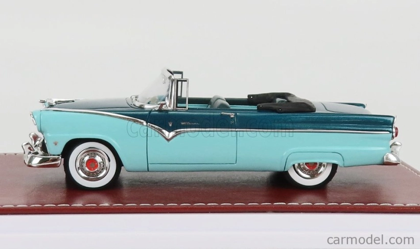 Great-iconic-models Ford USA Fairlane Sunliner Cabriolet 1955 1:43, tyrkysová