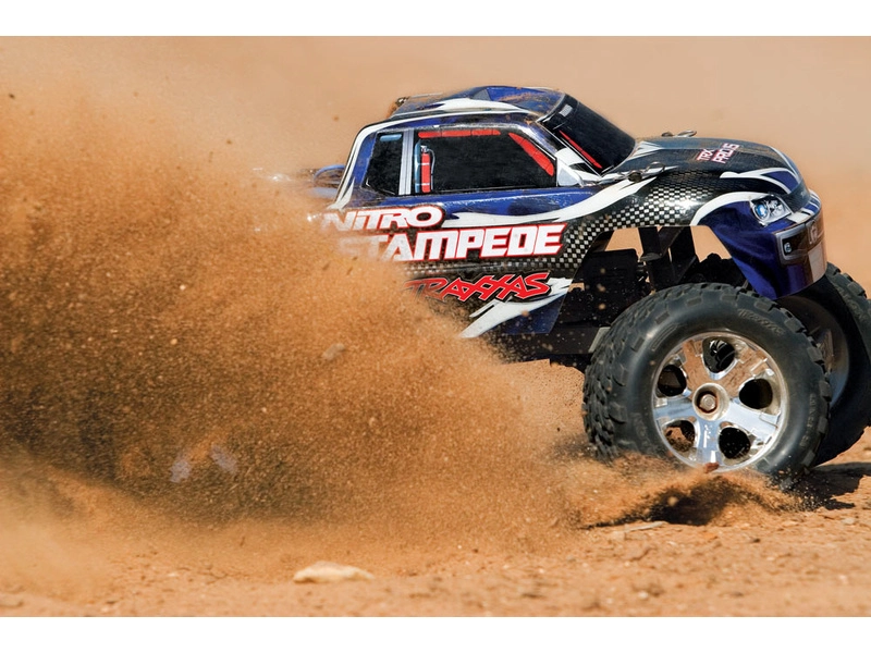 RC auto Traxxas Nitro Stampede 1:10