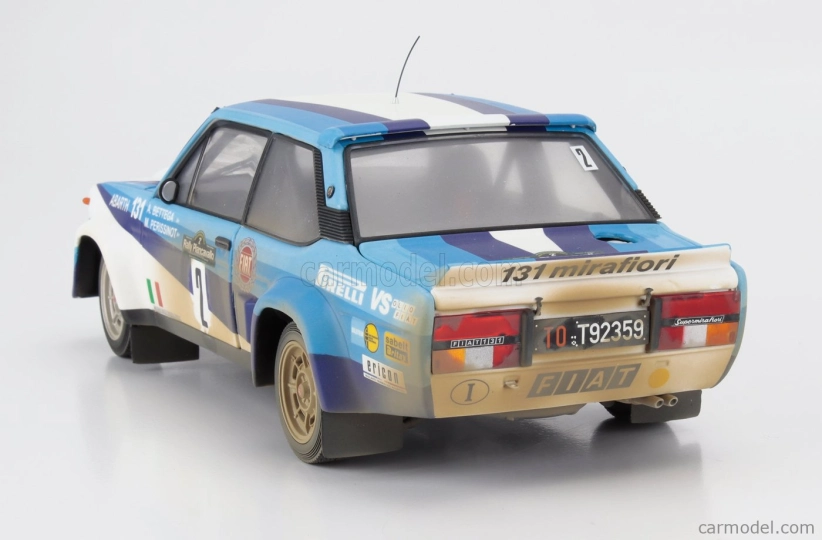 Kyosho Fiat 131 Abarth (dirty And Night Version) N 2 4th Rally Piancavallo 1981 Attilio Bettega - Maurizio Perissinot 1:18 Bílá 2 Tóny Modrá