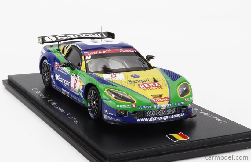 Spark-model Chevrolet Corvette C6.r Z06 Team Sangari Brazil N 8 24h Spa 2009 Enrique Bernoldi - Xavier Maassen - Roberto Streit 1:43 Modrá Zelená Žlutá