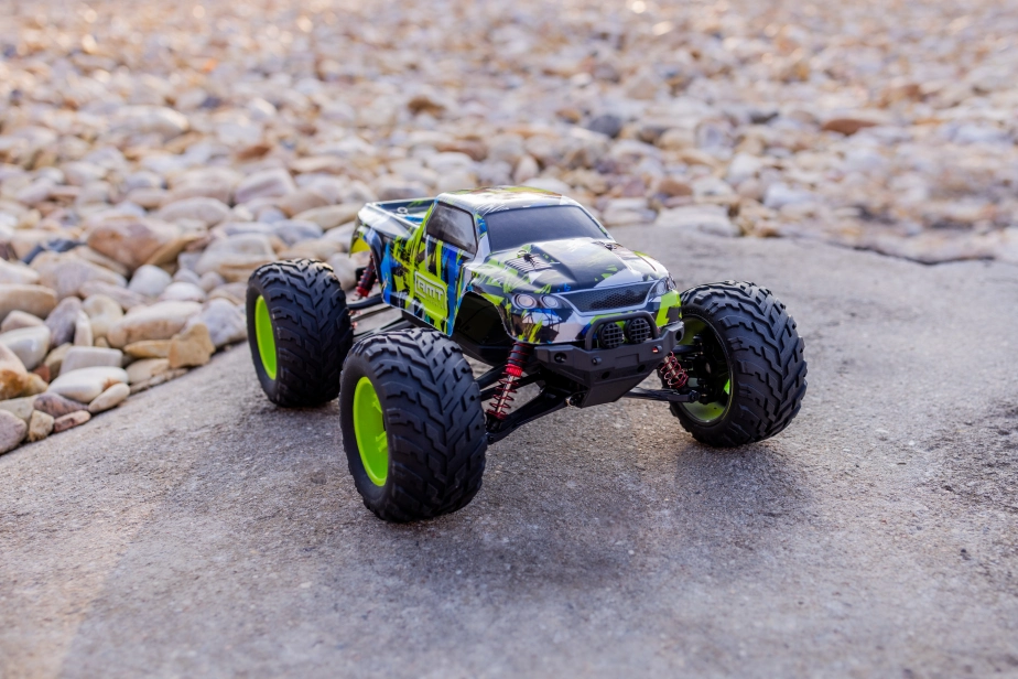 BAZAR - RC auto RMT Dominator Monster, zelená