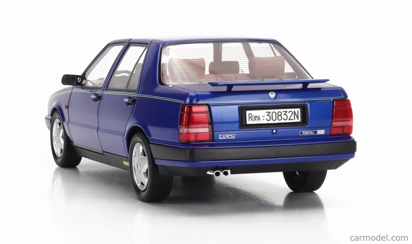 Mitica-diecast Lancia Thema 8.32 Ferrari 1s 1986 - s otvoreným zadným krídlom 1:18 Blue Met