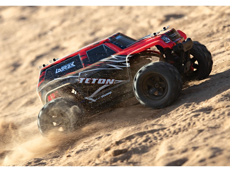 Traxxas Teton 1:18 4WD RTR čierny