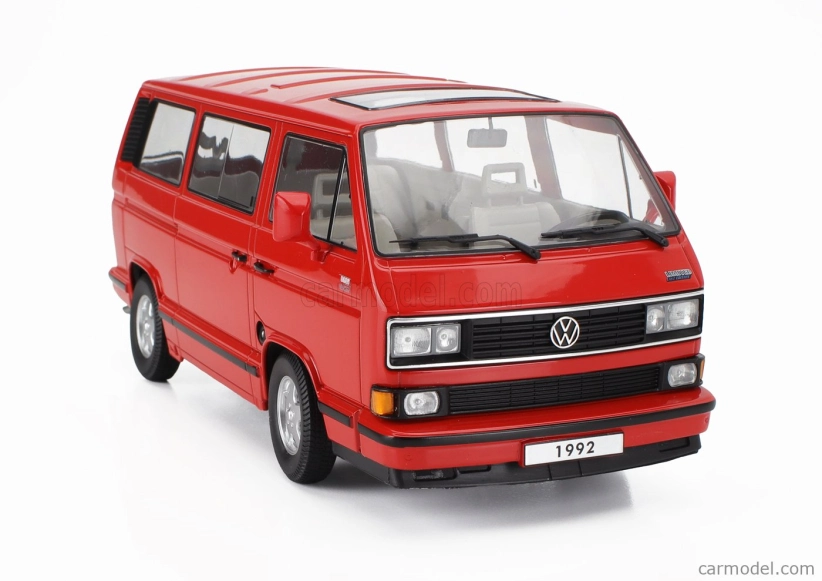 Volkswagen T3 Multivan Minibus v mierke Kk (posledná edícia) 1992 1:18 Červená