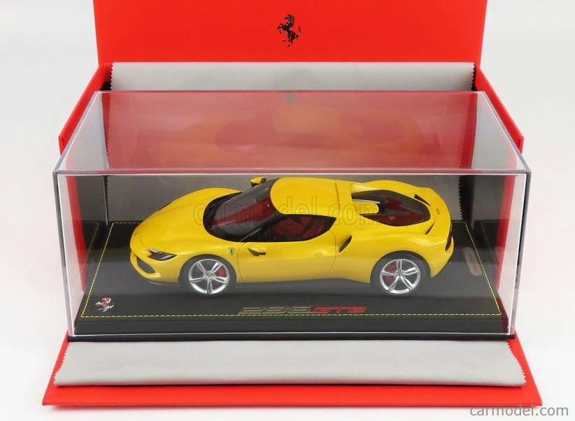 Bbr-models Ferrari 296 Gtb Hybrid 830hp V6 2021 - Con Vetrina - S vitrínou 1:18 Giallo Modena - žltá