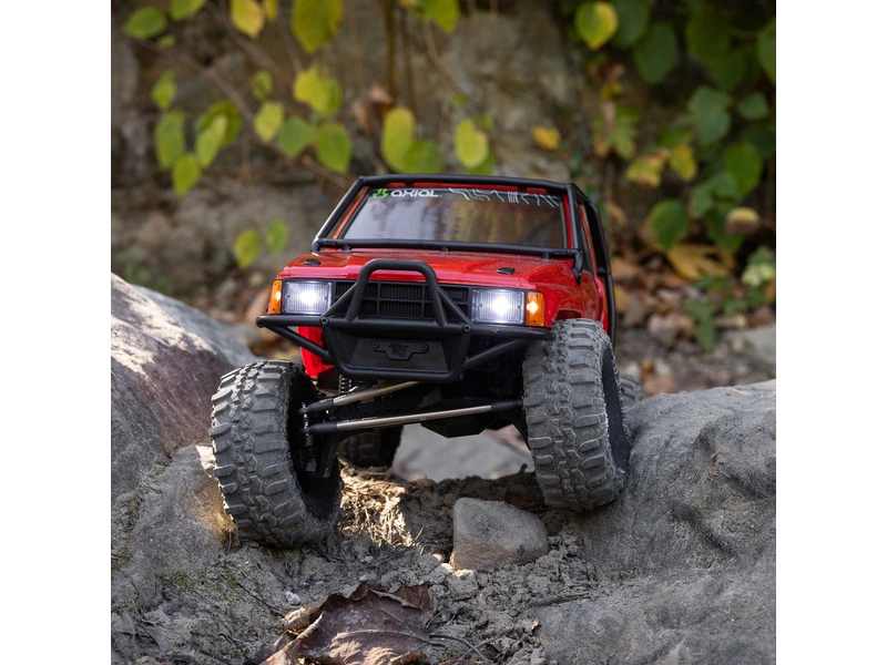 Axial SCX10 III Toyota SR5 1987 1:10 4WD RTR červený