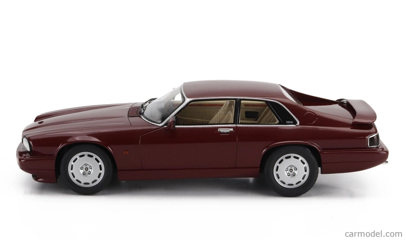Modely Jaguar Xjr-s 1993 1:18 Red Met