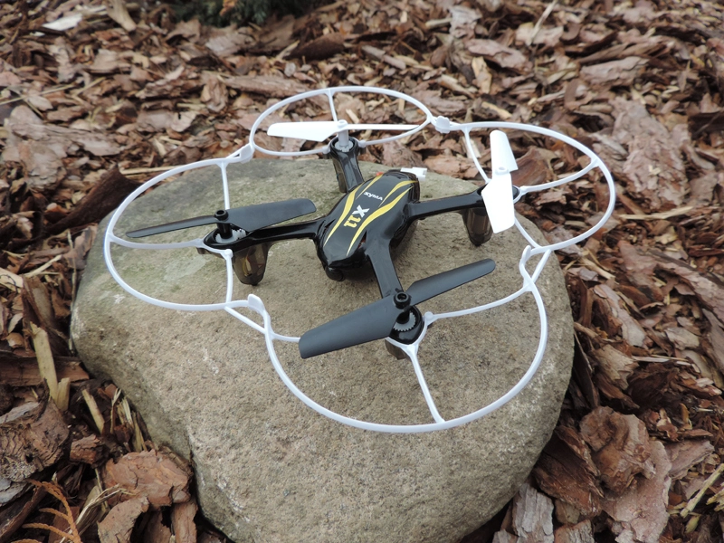 RC kvadrokoptéra Syma X11