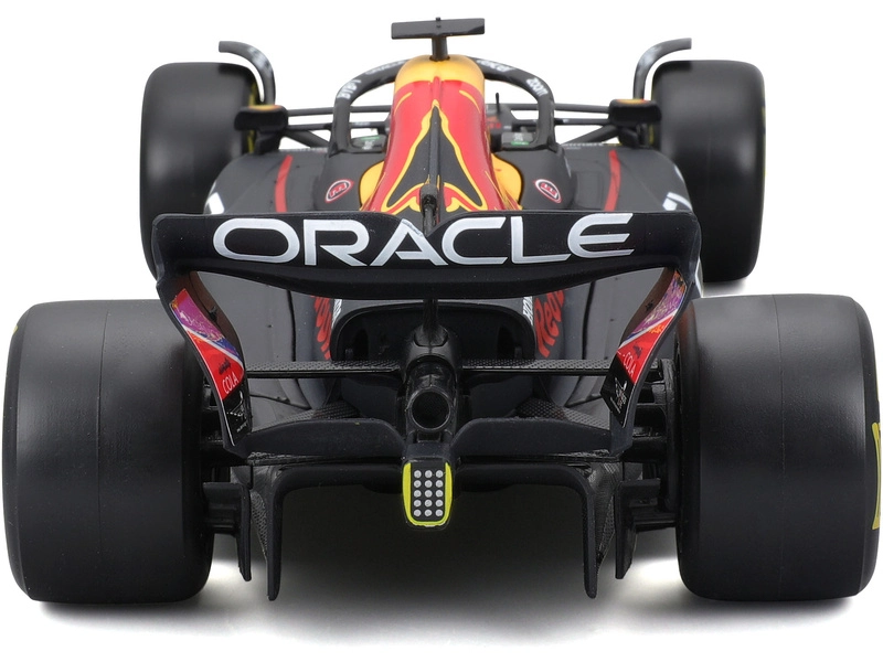 Bburago Red bull F1 Rb18 Team Oracle Red Bull Racing N 1 1:24, tmavě modrá