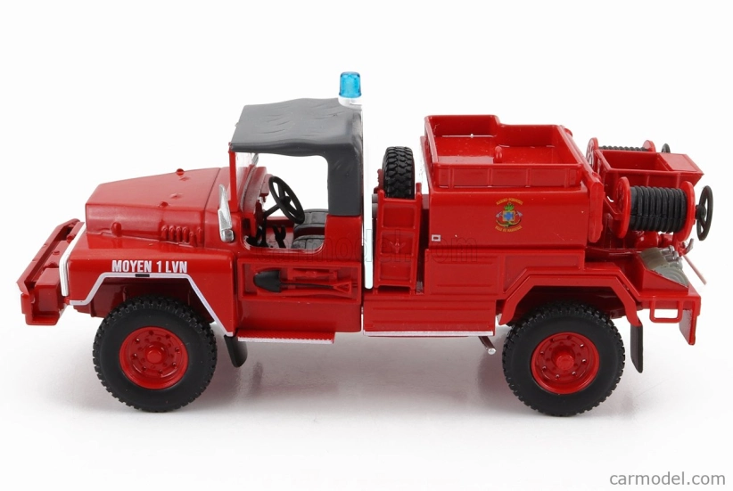 Edicola Acmat Tpk 4x4 Tanker Truck 1985 - Hasičské auto - Vigili Del Fuoco - Feuerwehr 1:43 Červená biela sivá