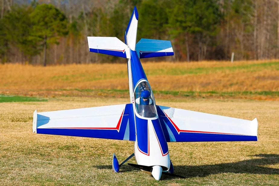 88" Extra 260 Modrá/Bílá 2,23