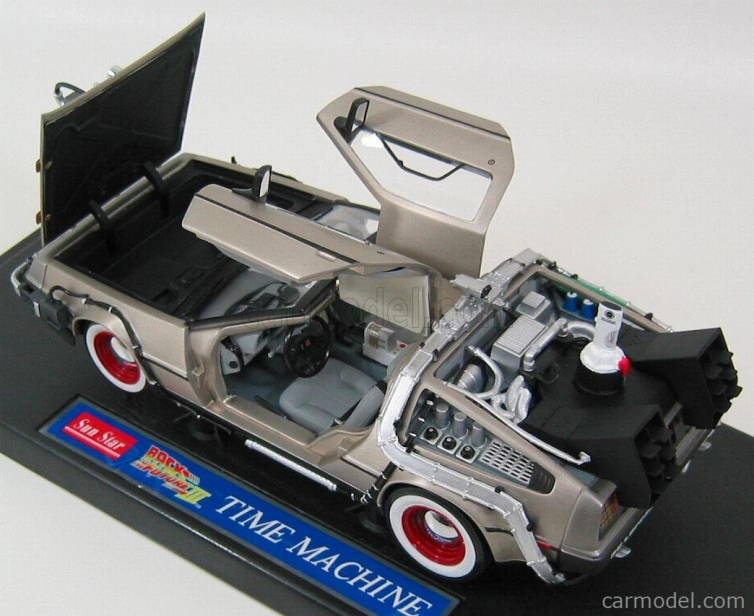 Sun-star De lorean Time Machine - Back To The Future 3 - Ritorno Al Futuro 3 1:18 Silver