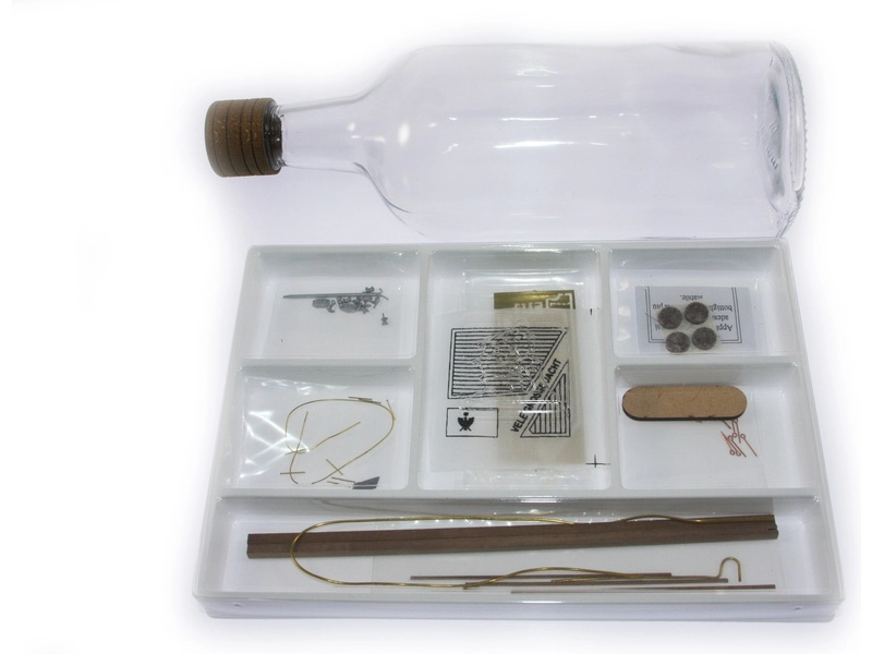 AMATI Golden Yacht 1:300 kit do fľaše